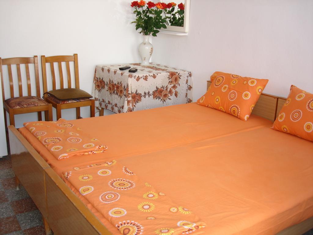 Elena Apartament